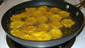 Delicious Crispy Dominican Tostones